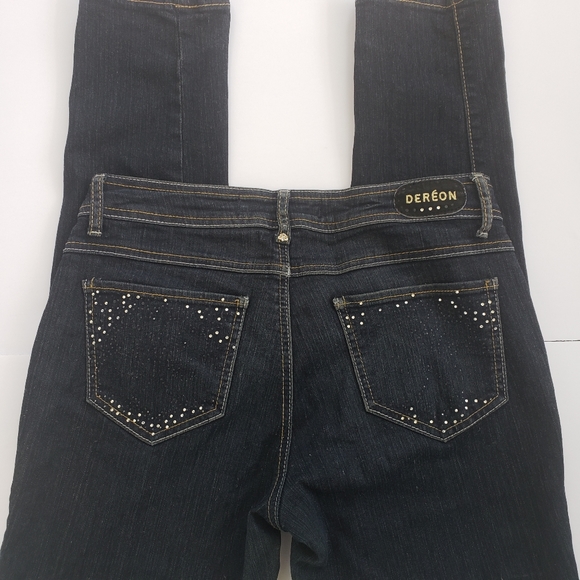 Dereon Denim - DEREON Skinny Blue Jeans Size 5 / 6